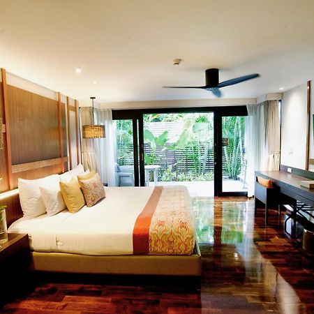 The Rock Hua Hin Beachfront Spa Resort Екстериор снимка