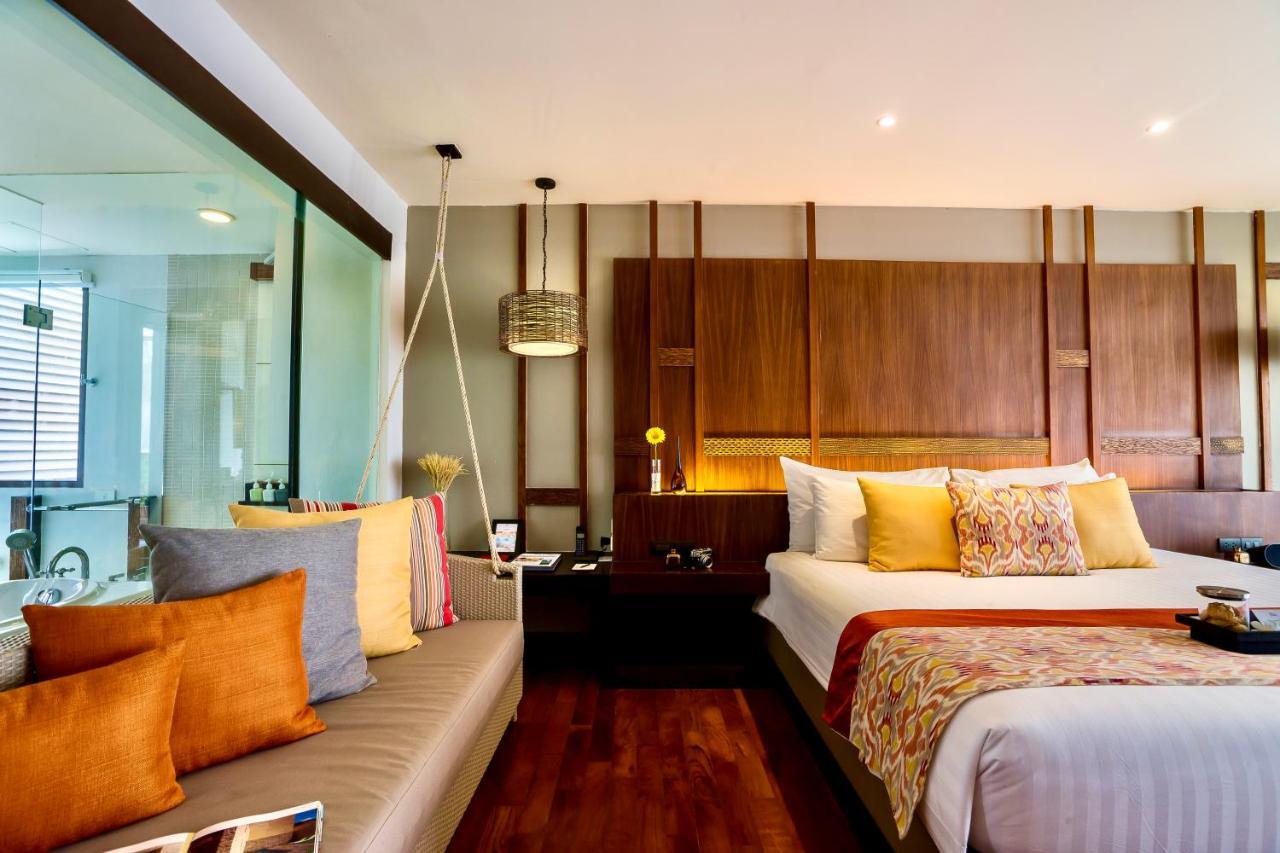 The Rock Hua Hin Beachfront Spa Resort Екстериор снимка