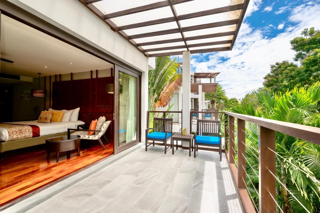 The Rock Hua Hin Beachfront Spa Resort Екстериор снимка