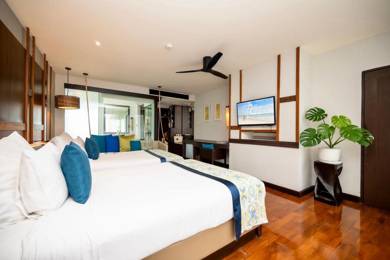 The Rock Hua Hin Beachfront Spa Resort Екстериор снимка