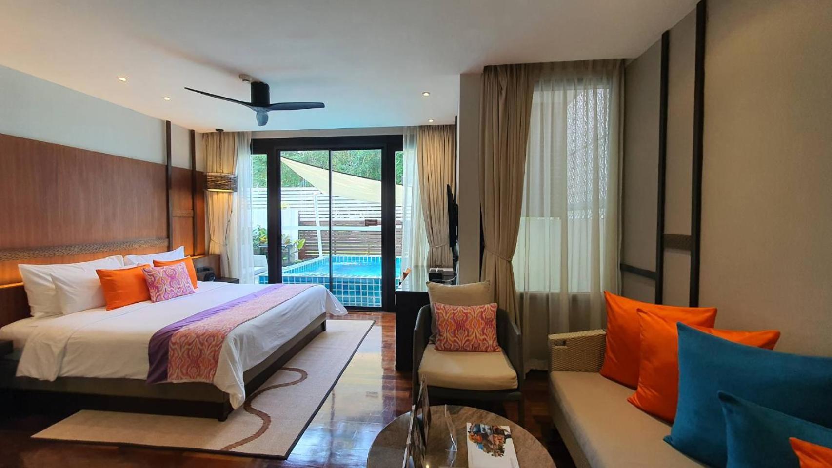The Rock Hua Hin Beachfront Spa Resort - Sha Plus Екстериор снимка