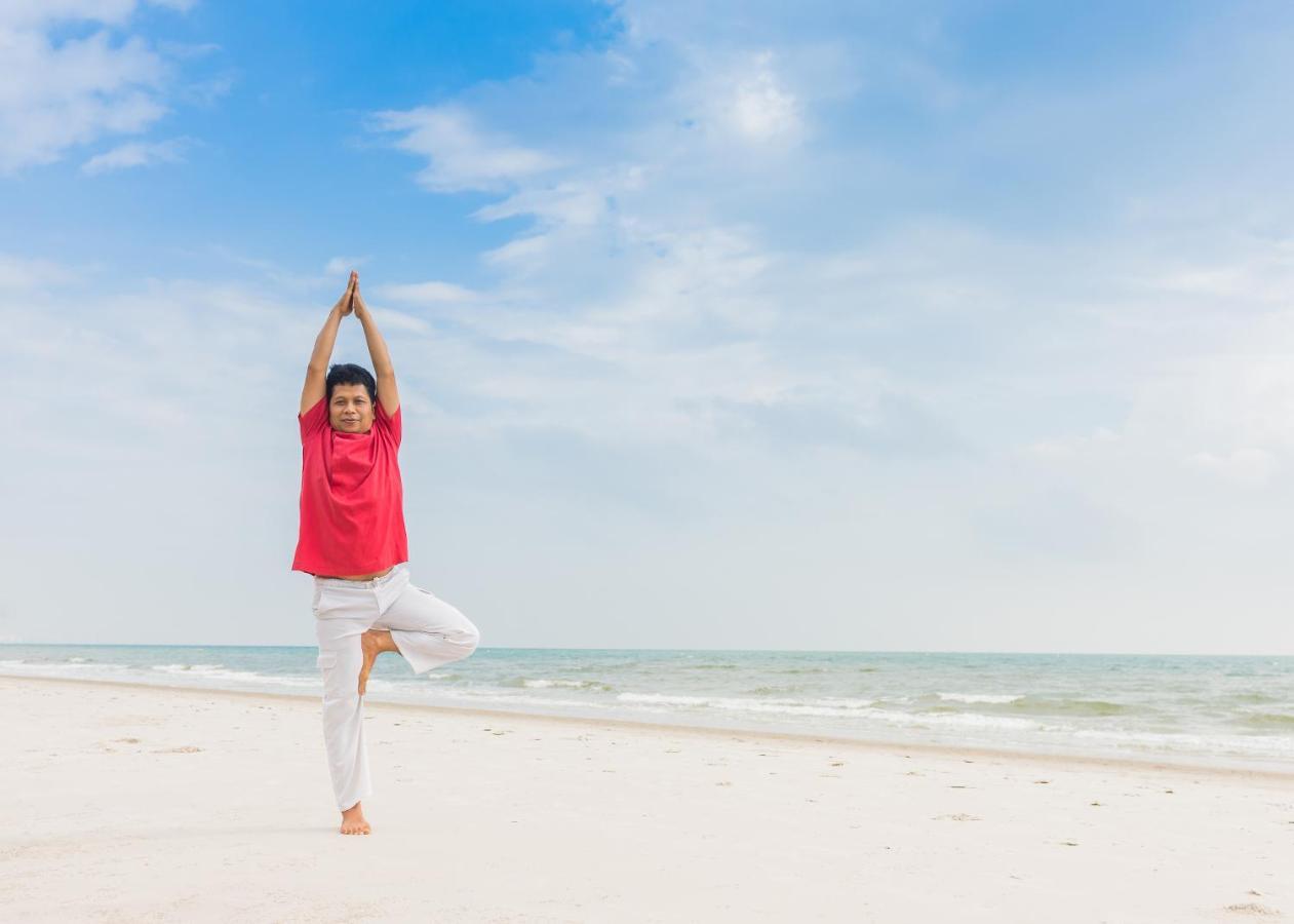 The Rock Hua Hin Beachfront Spa Resort Екстериор снимка